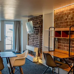 Bvapartments Dealhouse Nine , Huddersfield United Kingdom